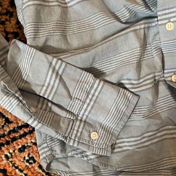 J Crew Button Down Sz M slim - Picture 4 of 4